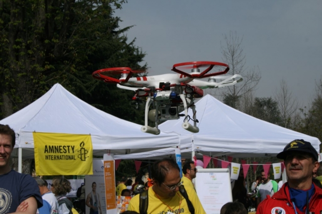 l'UFO vola basso